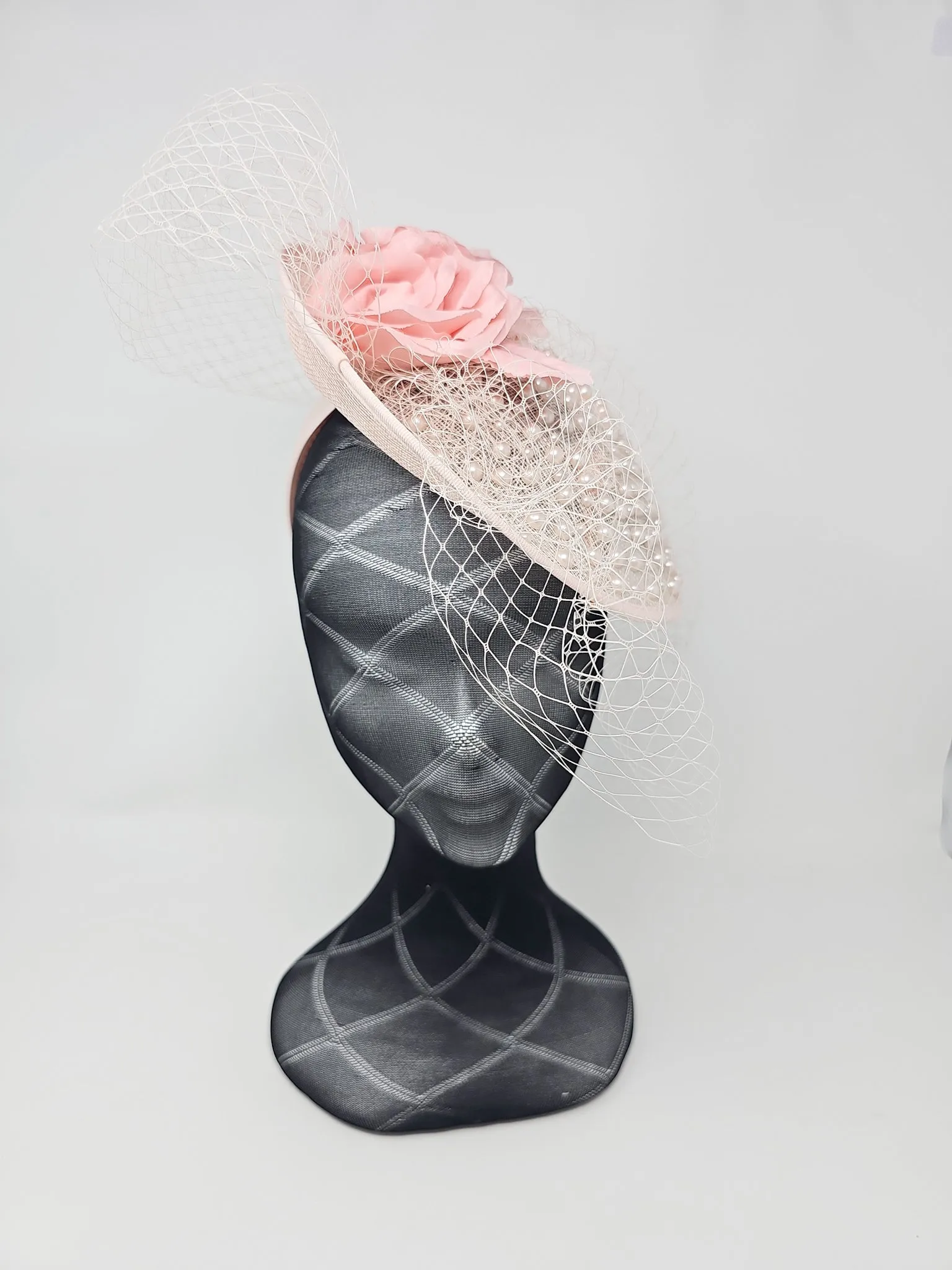 Blush Pink Pearl Round Disc Fascinator