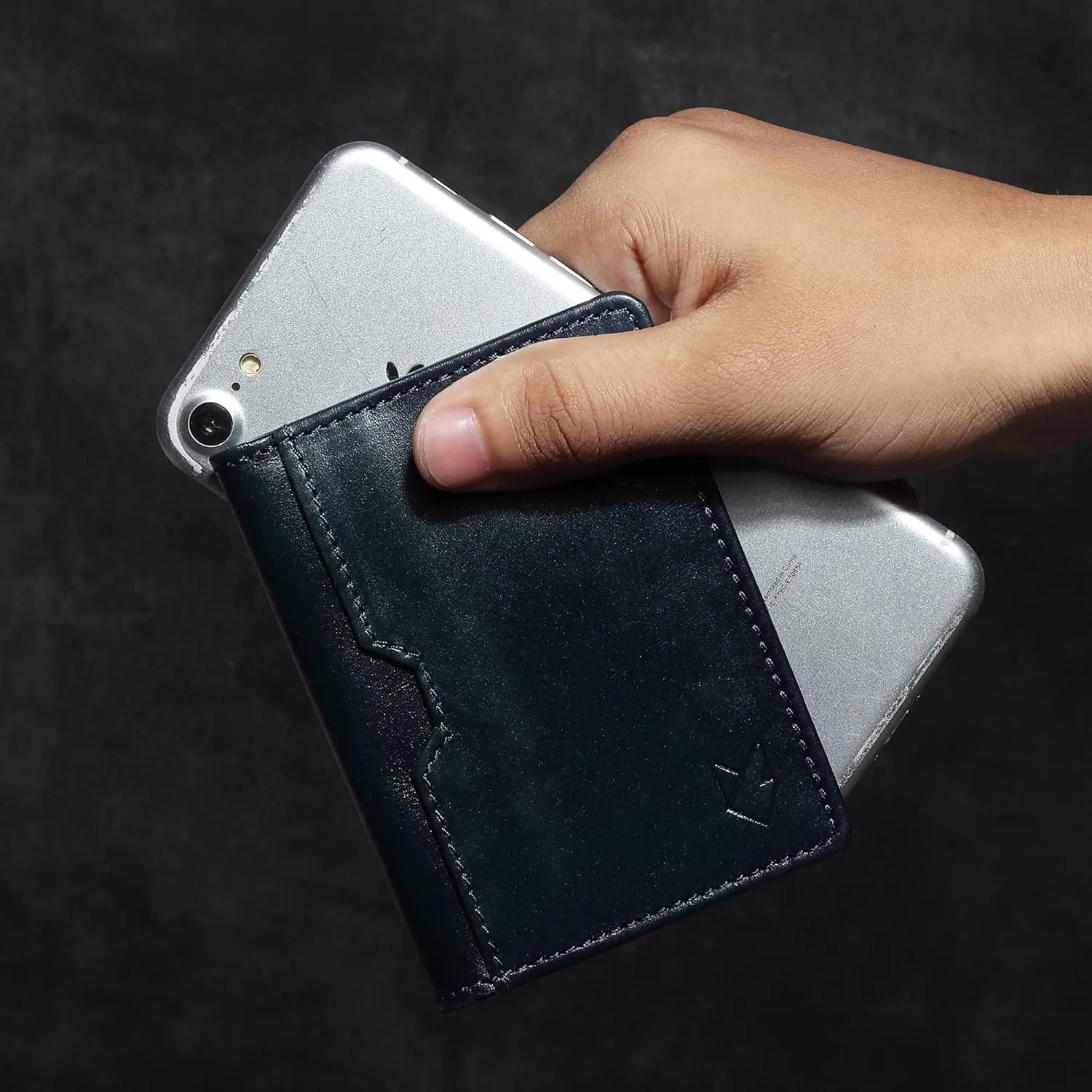 FOXHACKLE Leather Credit Card Holder Wallet for Men and Women, Thin Bifold RFID Blocking Wallet, Slim Front Pocket Minimalist Wallet, Small Card Case