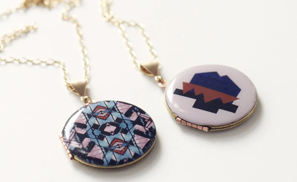 HAPPENSTANCE LOCKETS