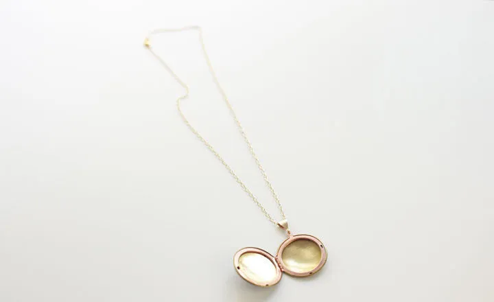 HAPPENSTANCE LOCKETS