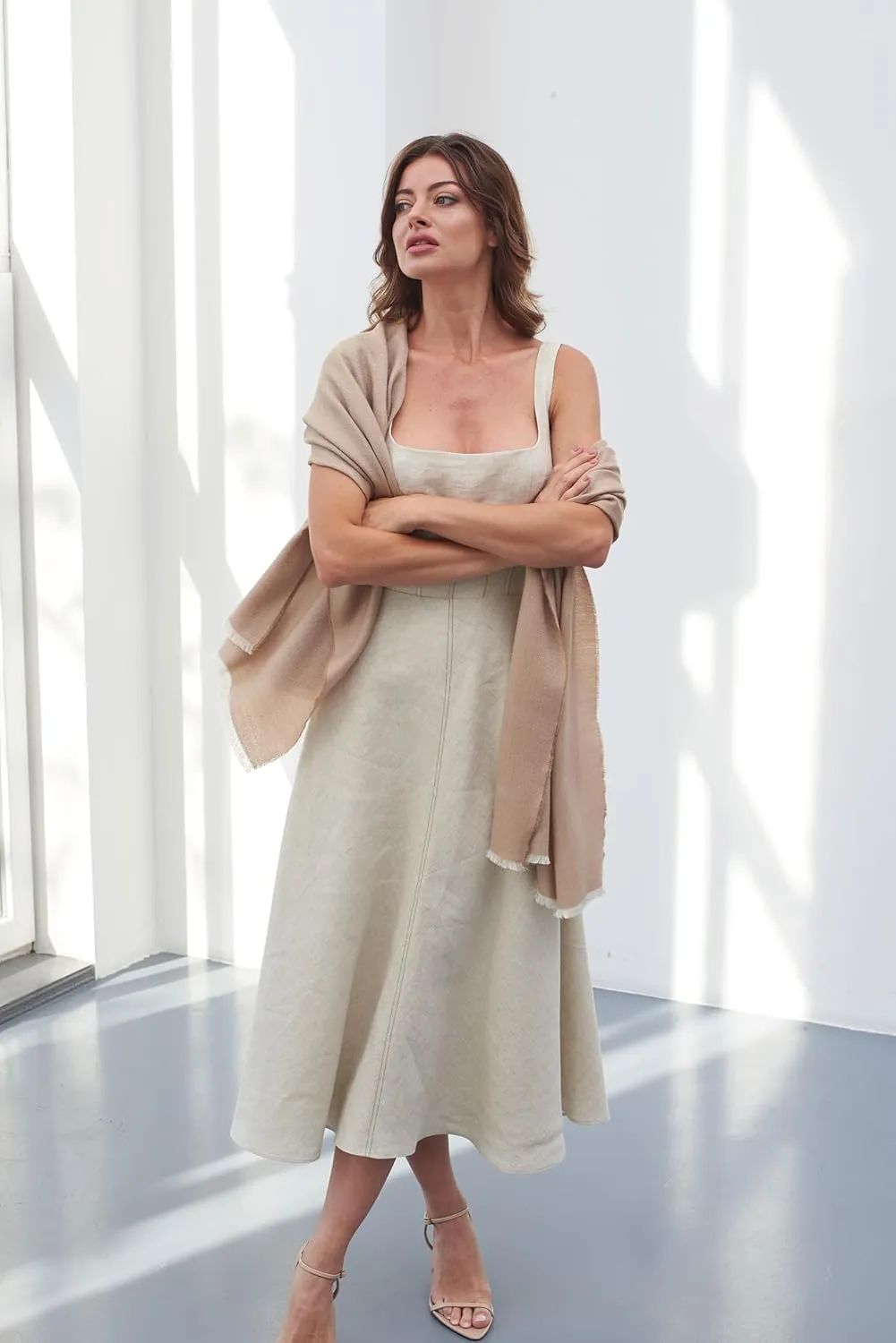Italian Broad 70% Cashmere and 30% Silk Scarf Shawl Wrap Stole of Premium Quality Super Soft Made in Italy for Woman