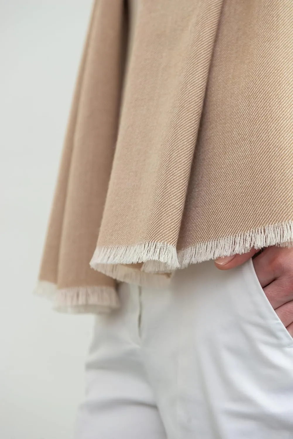 Italian Broad 70% Cashmere and 30% Silk Scarf Shawl Wrap Stole of Premium Quality Super Soft Made in Italy for Woman