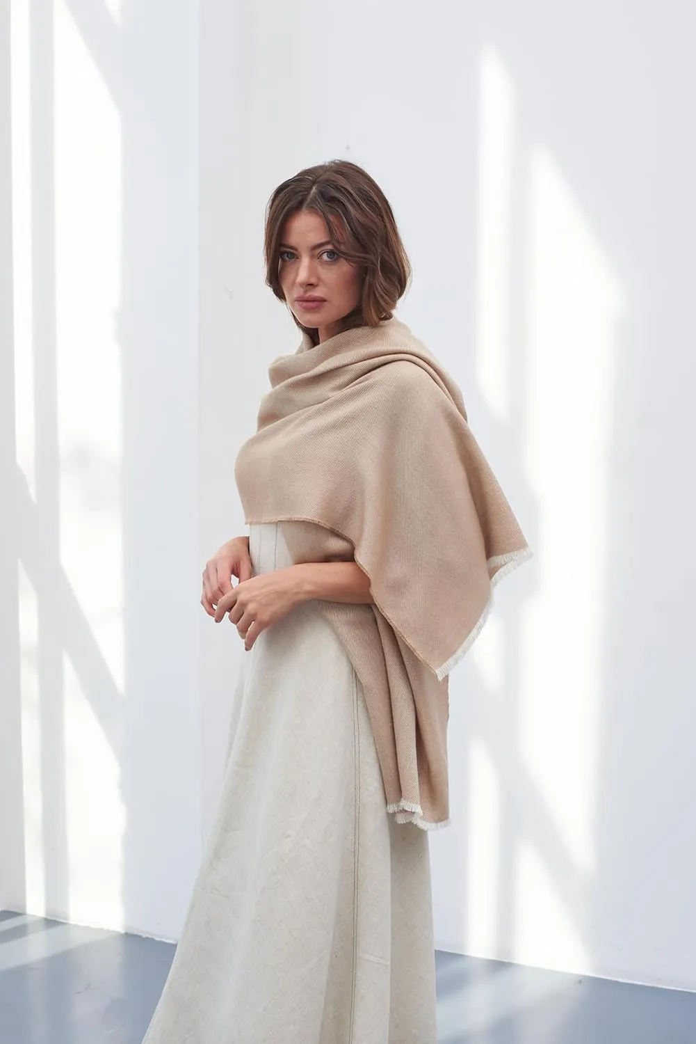 Italian Broad 70% Cashmere and 30% Silk Scarf Shawl Wrap Stole of Premium Quality Super Soft Made in Italy for Woman