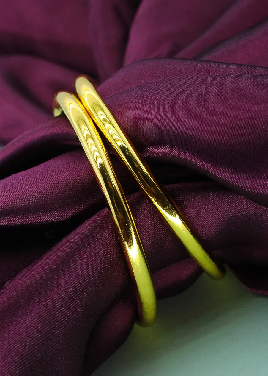 PLAIN GOLD PLATED BANGLES