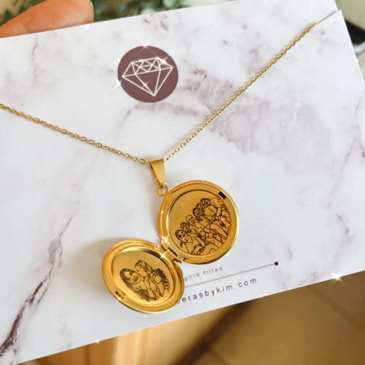 PRE-ORDER Lazer Engraved Round Locket - LINE ART
