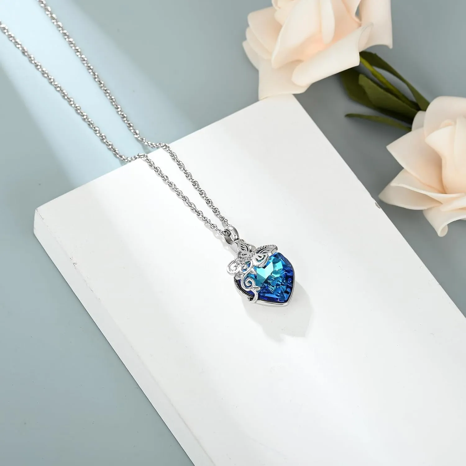 shajwo Butterfly Heart Cremation Jewelry Urn Necklaces for Ashes for Women Men Memorial Human Ashes Pendant